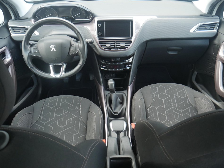 Peugeot 2008 1.6 VTi Active