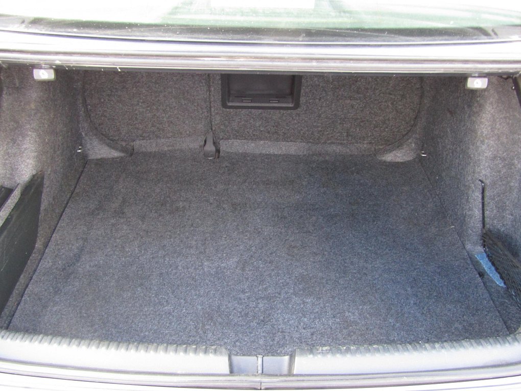 Volkswagen Jetta 1.6 TDi 