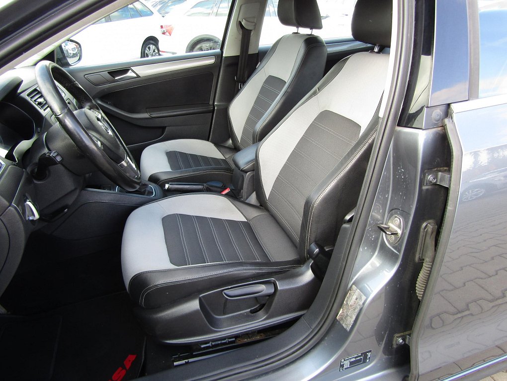 Volkswagen Jetta 1.6 TDi 