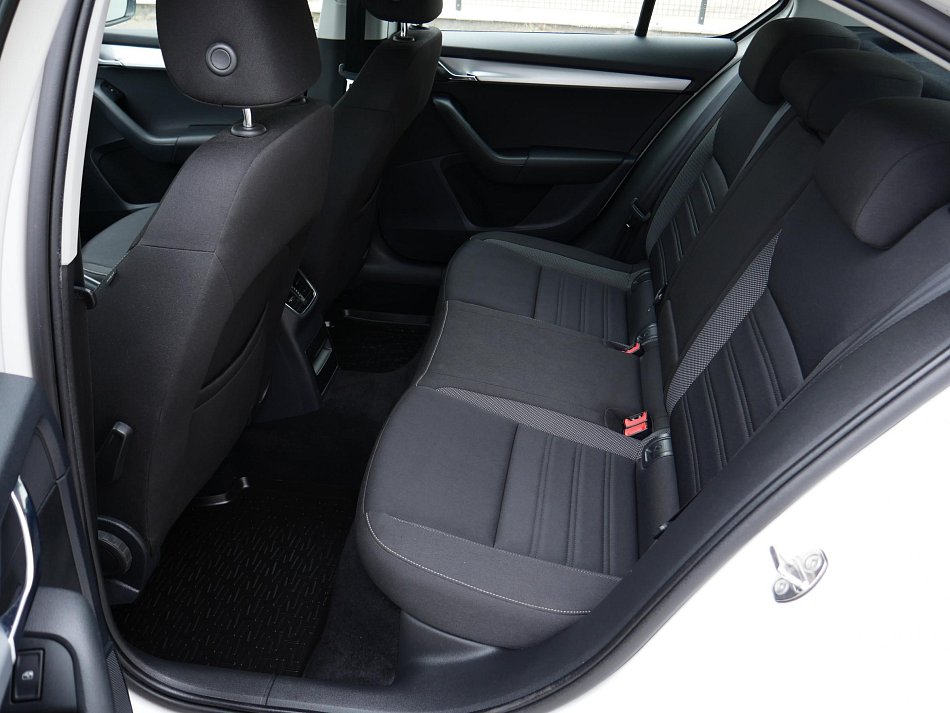 Škoda Octavia III 2.0 TDi Ambition
