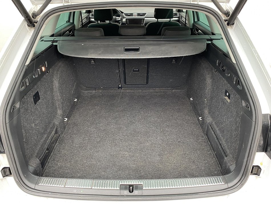 Škoda Superb III 2.0 TDi Style