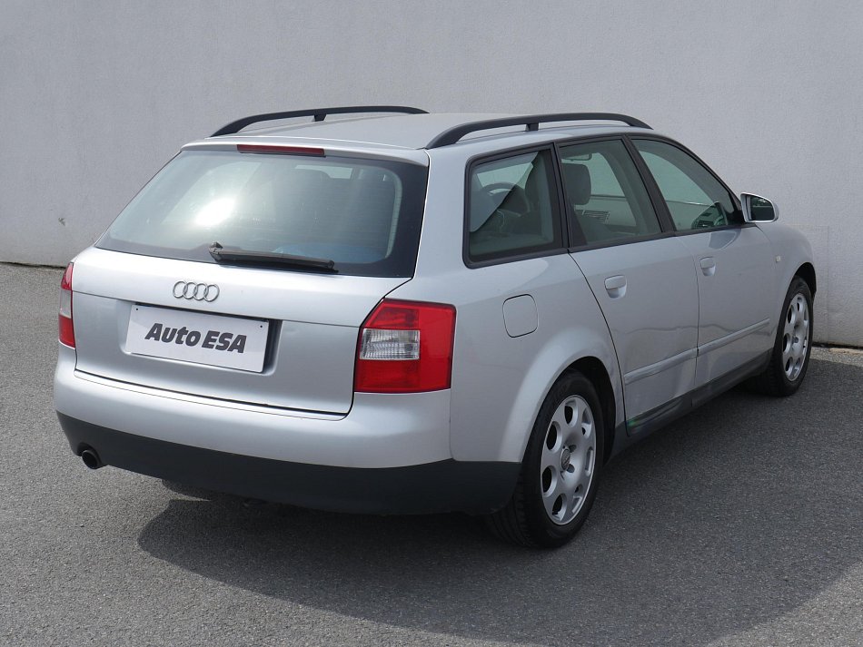 Audi A4 1.6i 