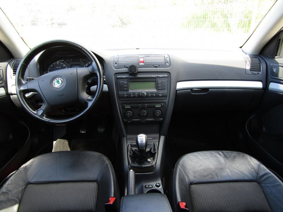 Škoda Octavia II 1.9 TDi  4x4