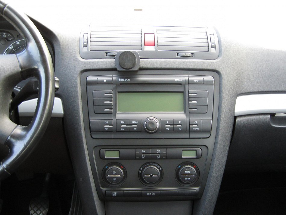 Škoda Octavia II 1.9 TDi  4x4