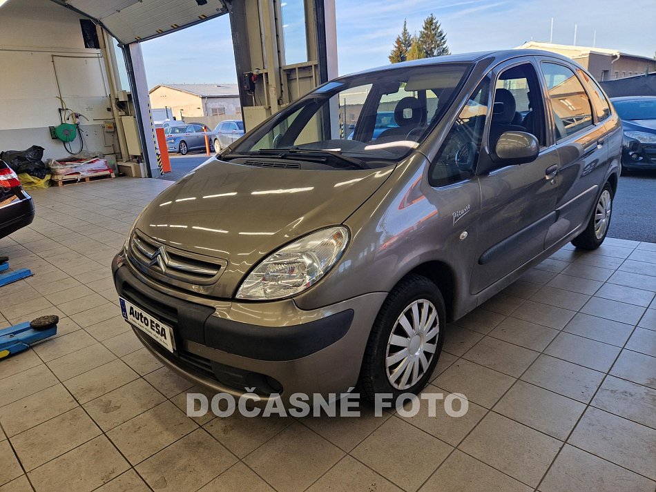 Citroën Xsara Picasso 1.6 i 