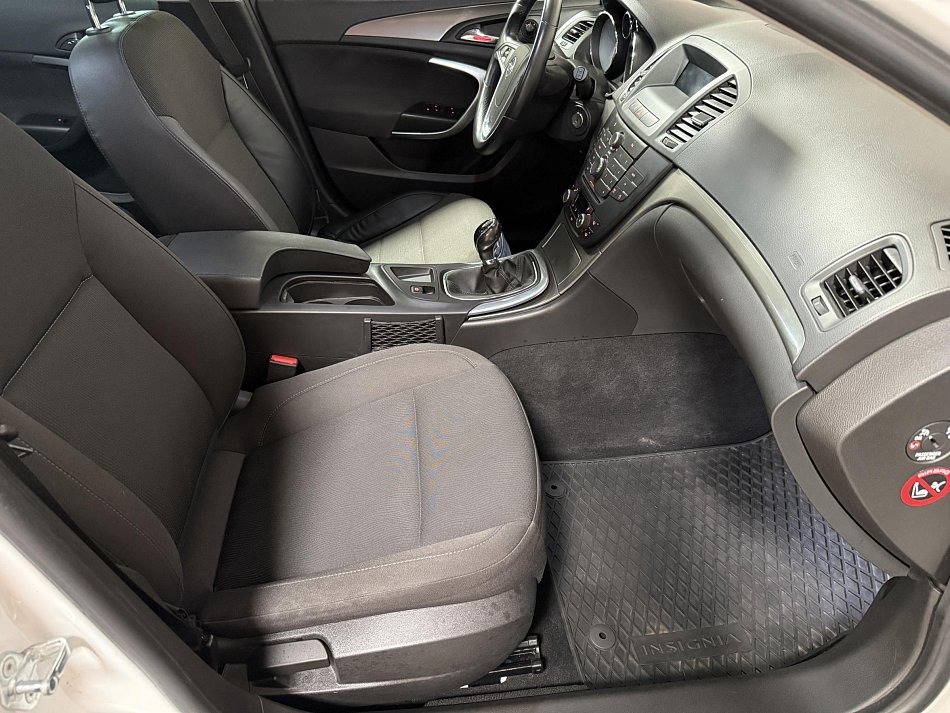 Opel Insignia 2.0 CDTi 