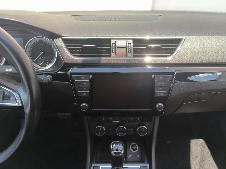 Škoda Superb III 2.0TSi L&K 4x4