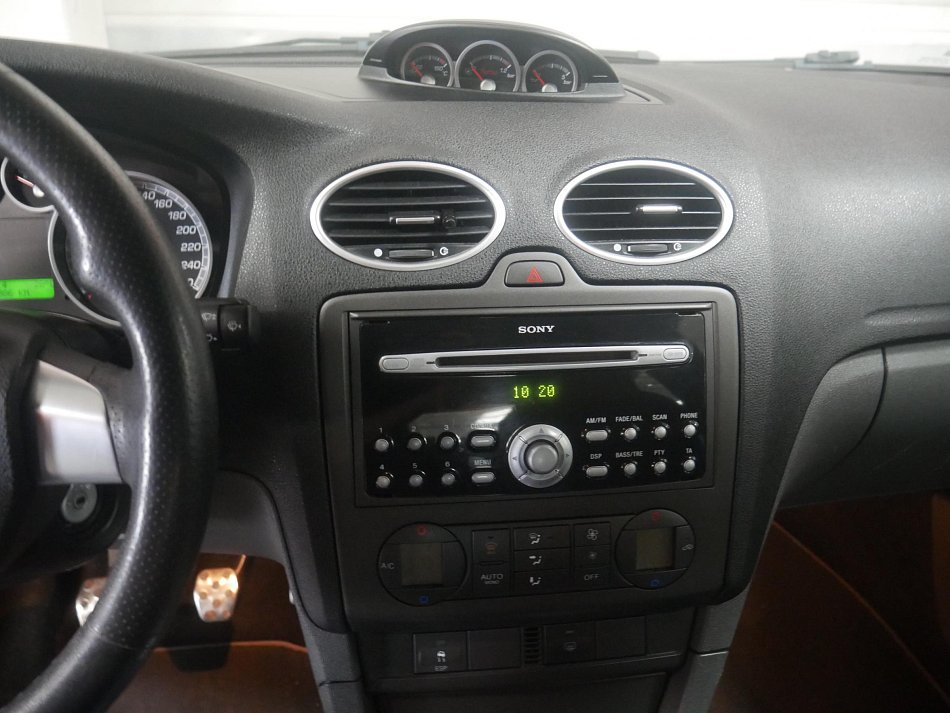 Ford Focus 2.5 
