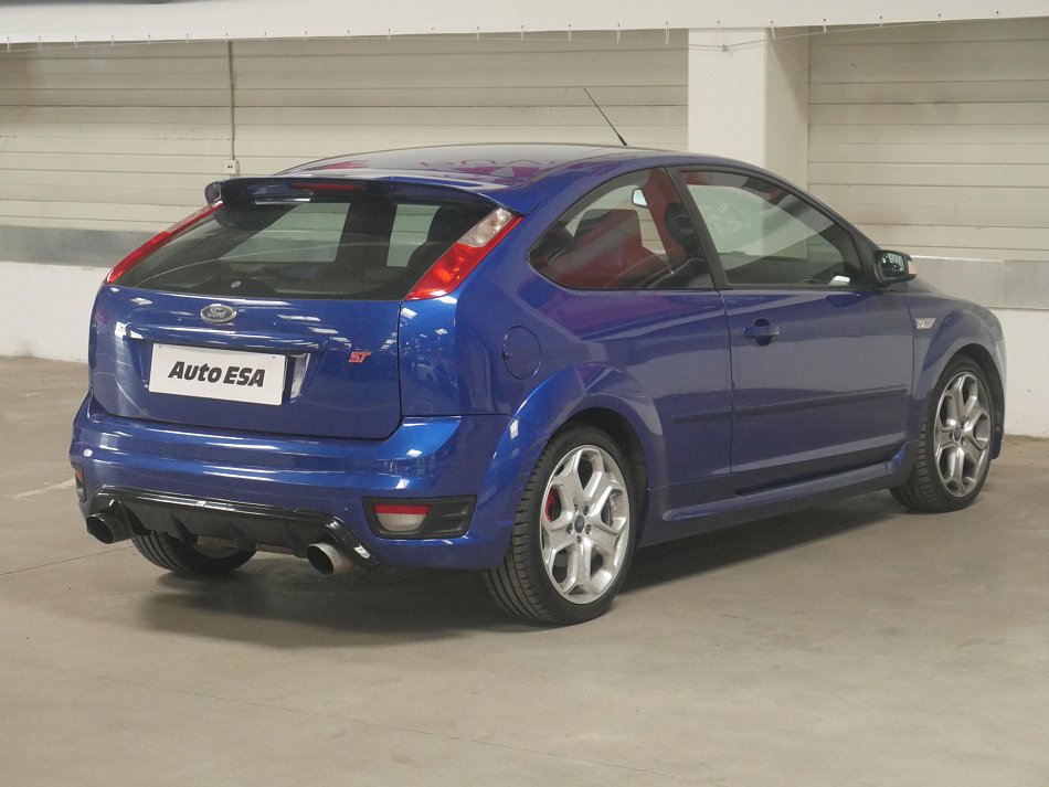Ford Focus 2.5 