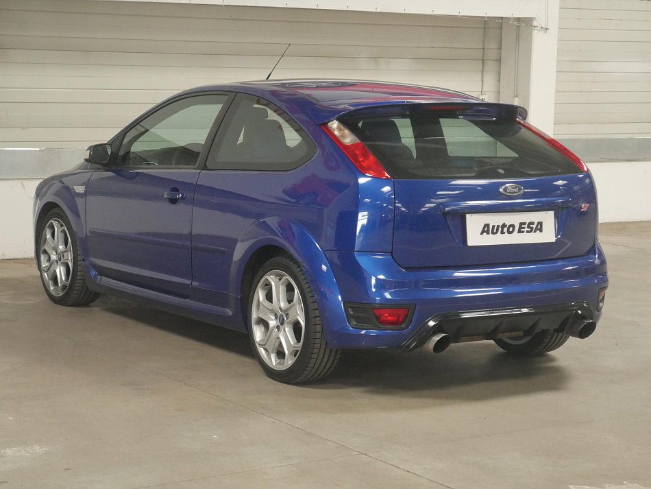 Ford Focus 2.5 