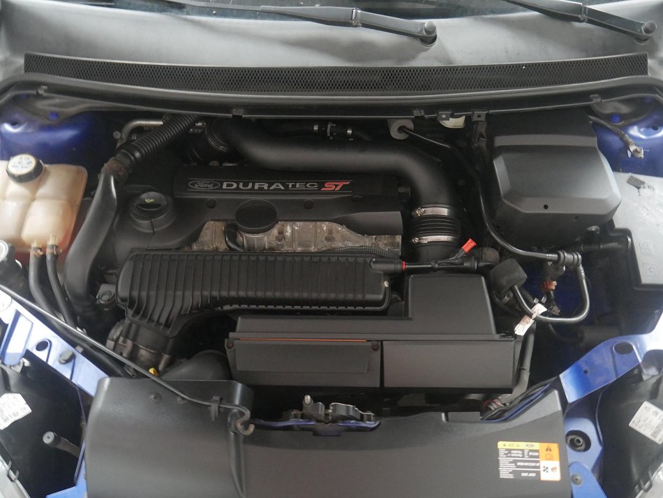Ford Focus 2.5 