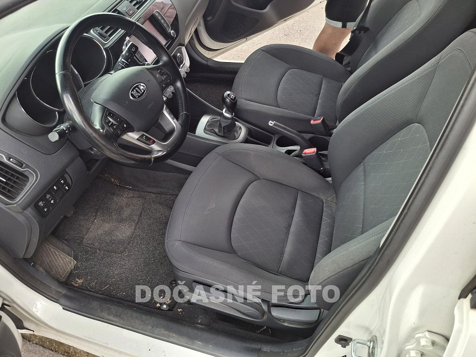 Kia Rio 1.4 CVVT 