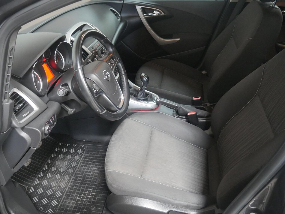 Opel Astra 2.0 CDTi 