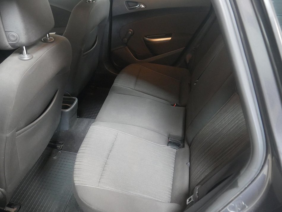 Opel Astra 2.0 CDTi 
