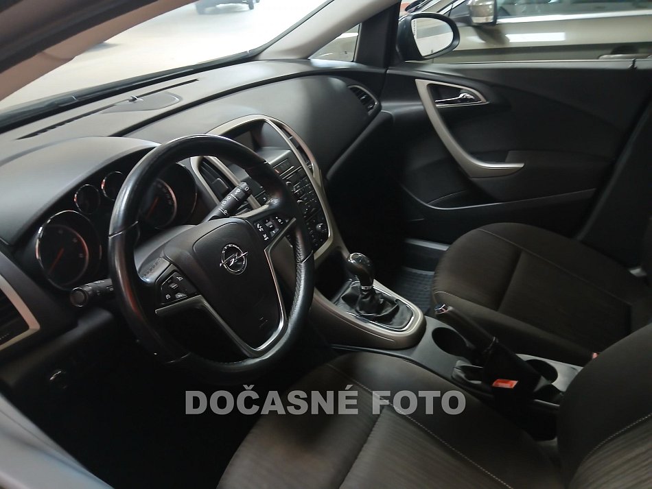 Opel Astra 2.0 CDTi 
