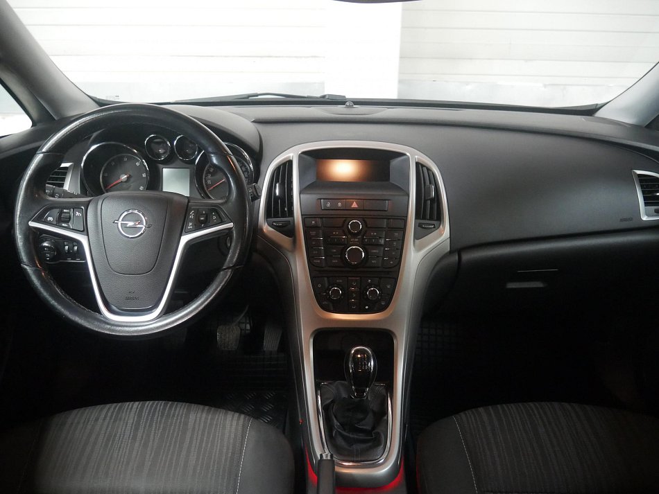 Opel Astra 2.0 CDTi 