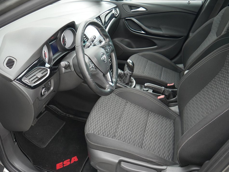Opel Astra 1.6 CDTi 