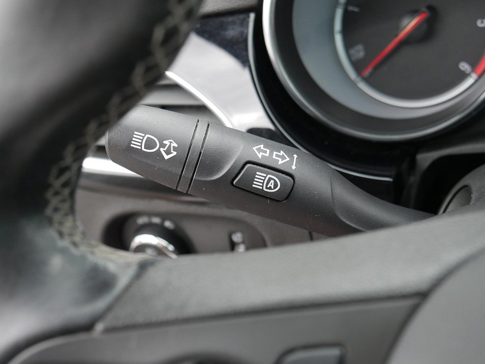Opel Astra 1.6 CDTi 