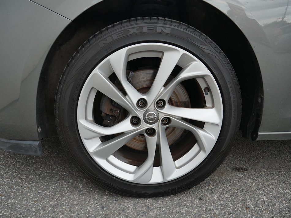 Opel Astra 1.6 CDTi 