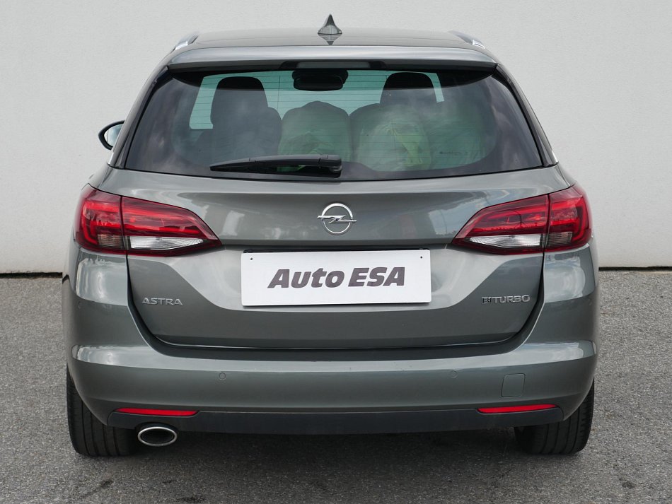 Opel Astra 1.6 CDTi 