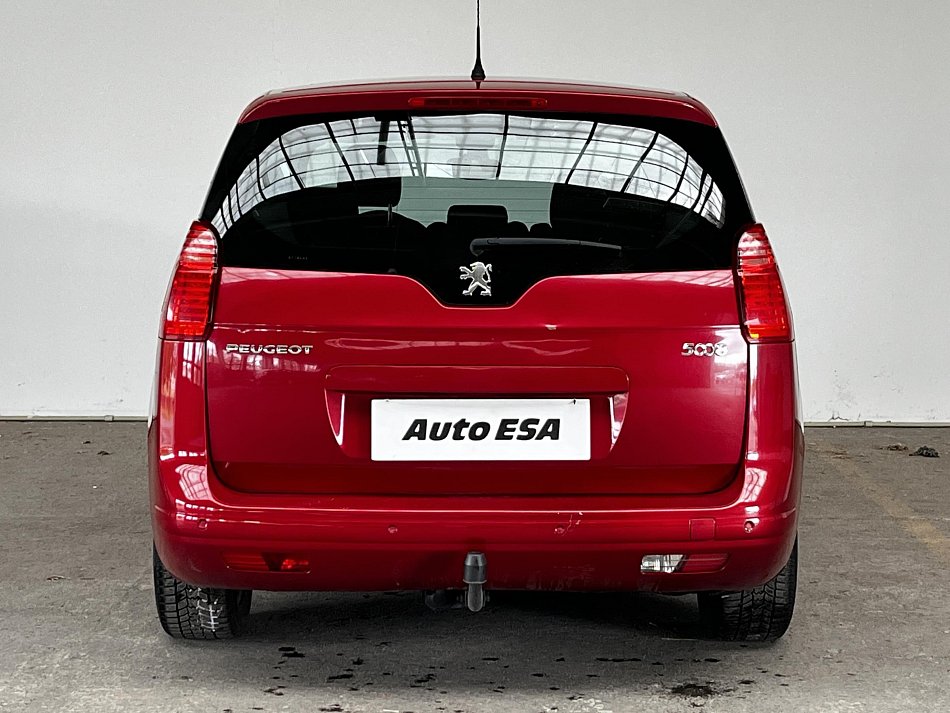 Peugeot 5008 1.6 THP 