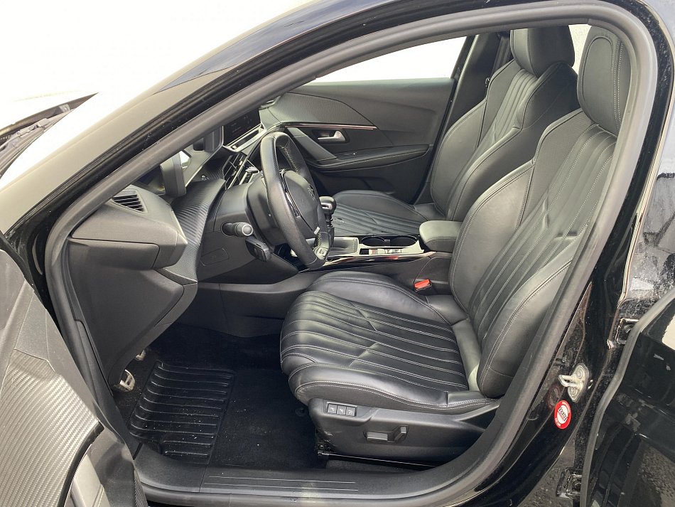 Peugeot 208 1.2 PT GT