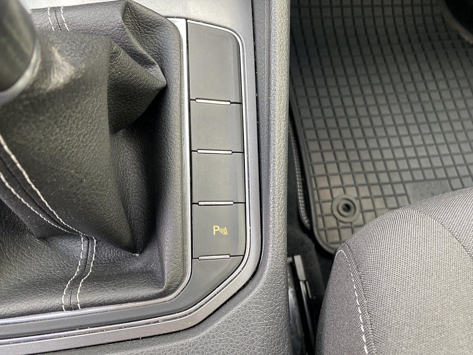 Volkswagen Sportsvan 1.2 TSi Lounge
