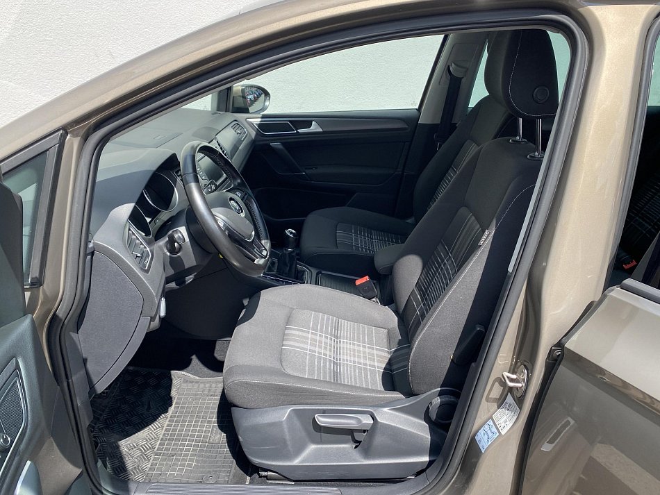 Volkswagen Sportsvan 1.2 TSi Lounge