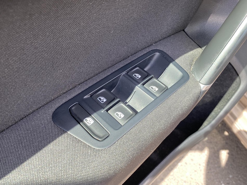 Volkswagen Sportsvan 1.2 TSi Lounge