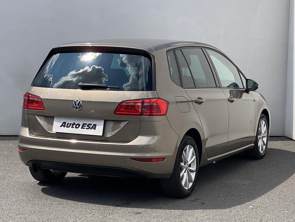 Volkswagen Sportsvan 1.2 TSi Lounge