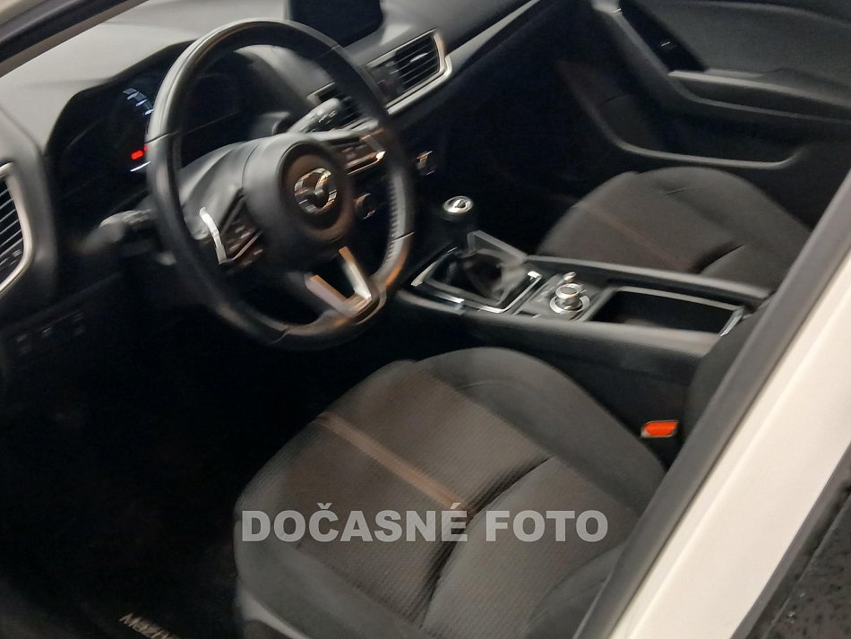 Mazda 3 2.0i 