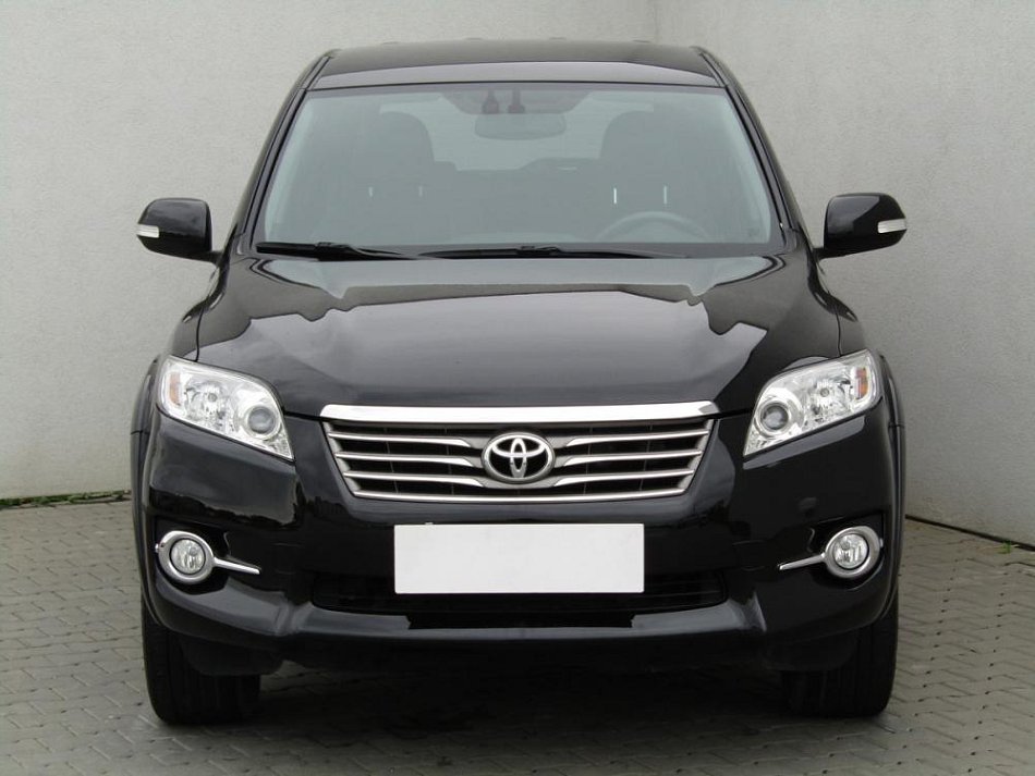 Toyota RAV4 2.2D 