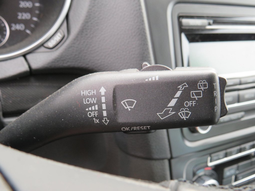 Volkswagen Golf 1.6 TDi 