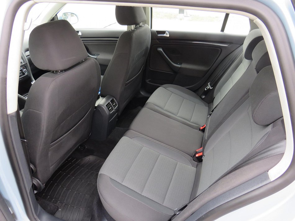 Volkswagen Golf 1.6 TDI 