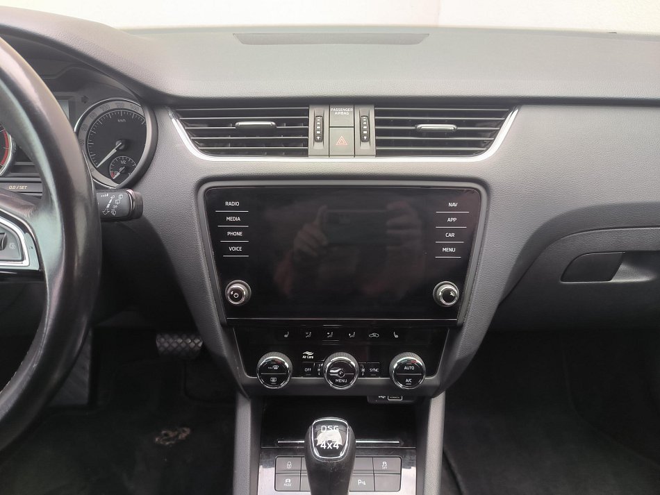 Škoda Octavia III 2.0TSi L&K 4x4