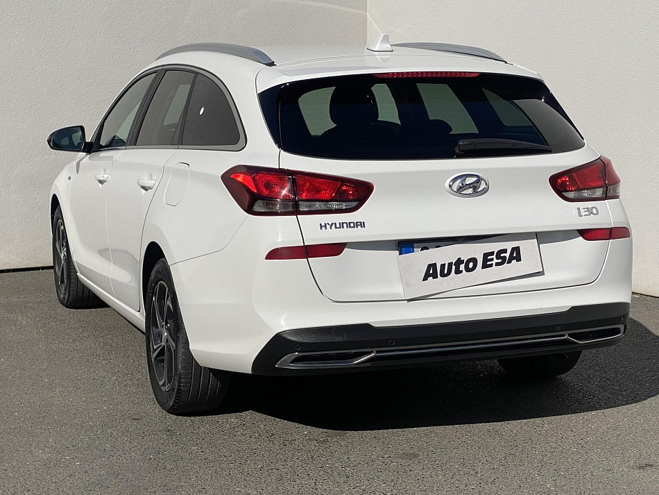 Hyundai I30 1.5 T-GDi Family
