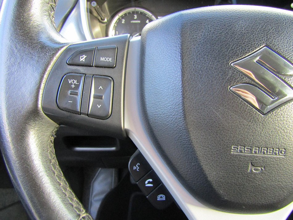 Suzuki Vitara 1.6 DDiS  4x4