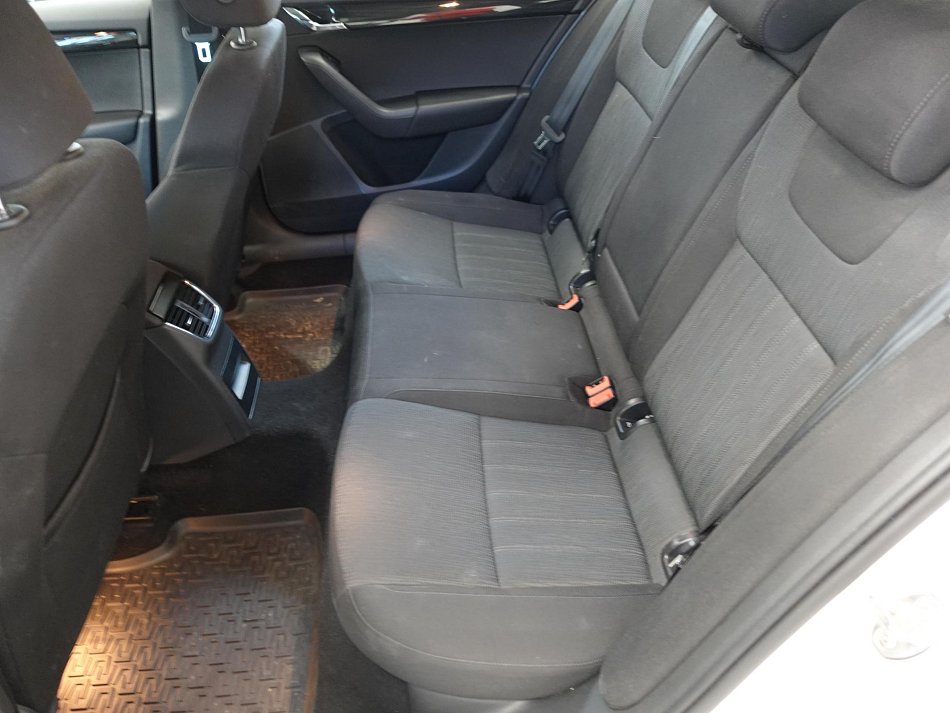 Škoda Octavia III 2.0 TSi 