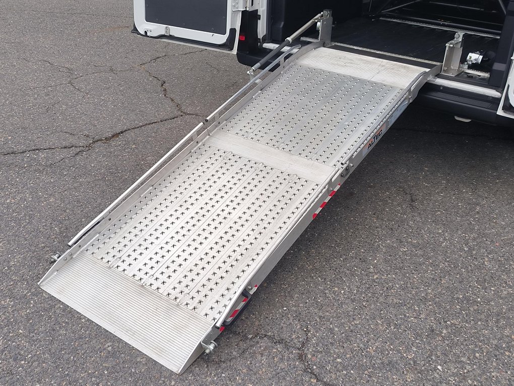 Fiat Ducato 2.3MJT  L2H2 9míst