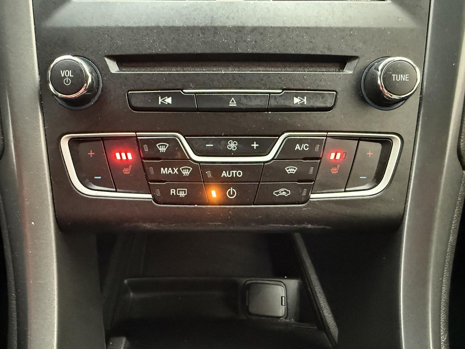 Ford Mondeo 2.0 TDCi Titanium