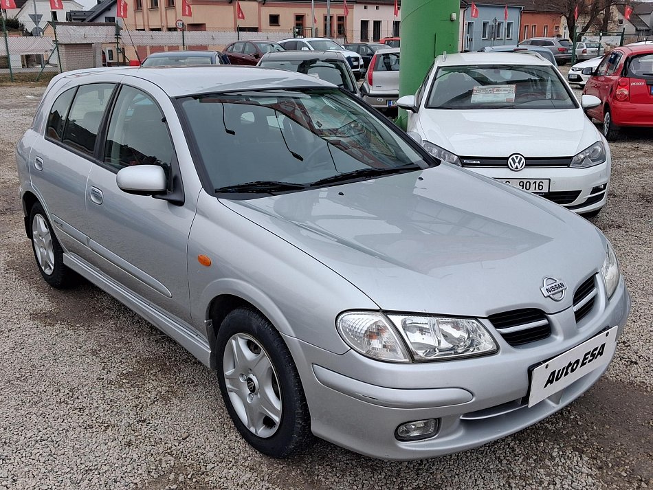 Nissan Almera 1.5i 