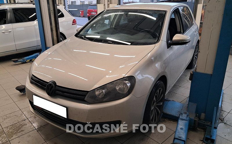 Volkswagen Golf 1.2 TSi 