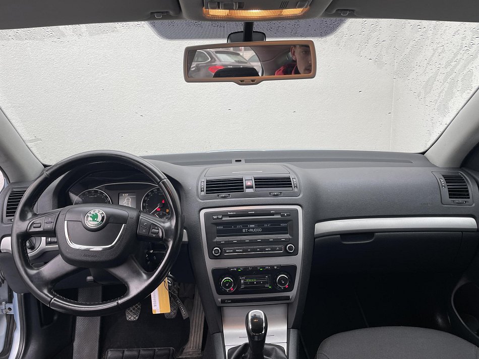 Škoda Octavia II 2.0 TDi Elegance