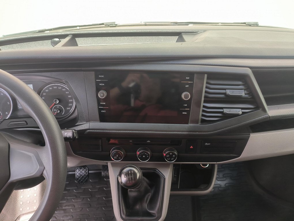 Volkswagen Transporter 2.0TDi  T6.1 L1H1