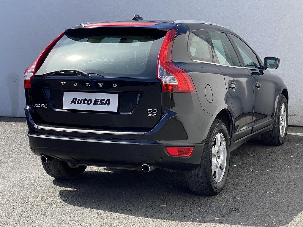Volvo XC60 2.4 D3 Summum AWD