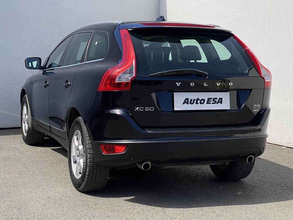 Volvo XC60 2.4 D3 Summum AWD