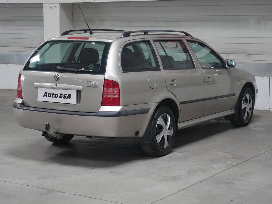 Škoda Octavia 1.6i 