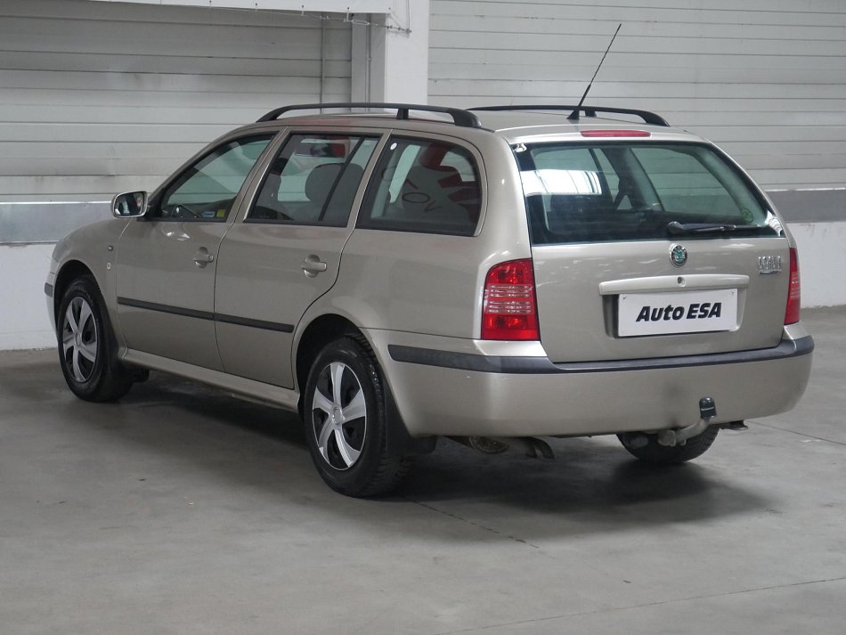 Škoda Octavia 1.6i 