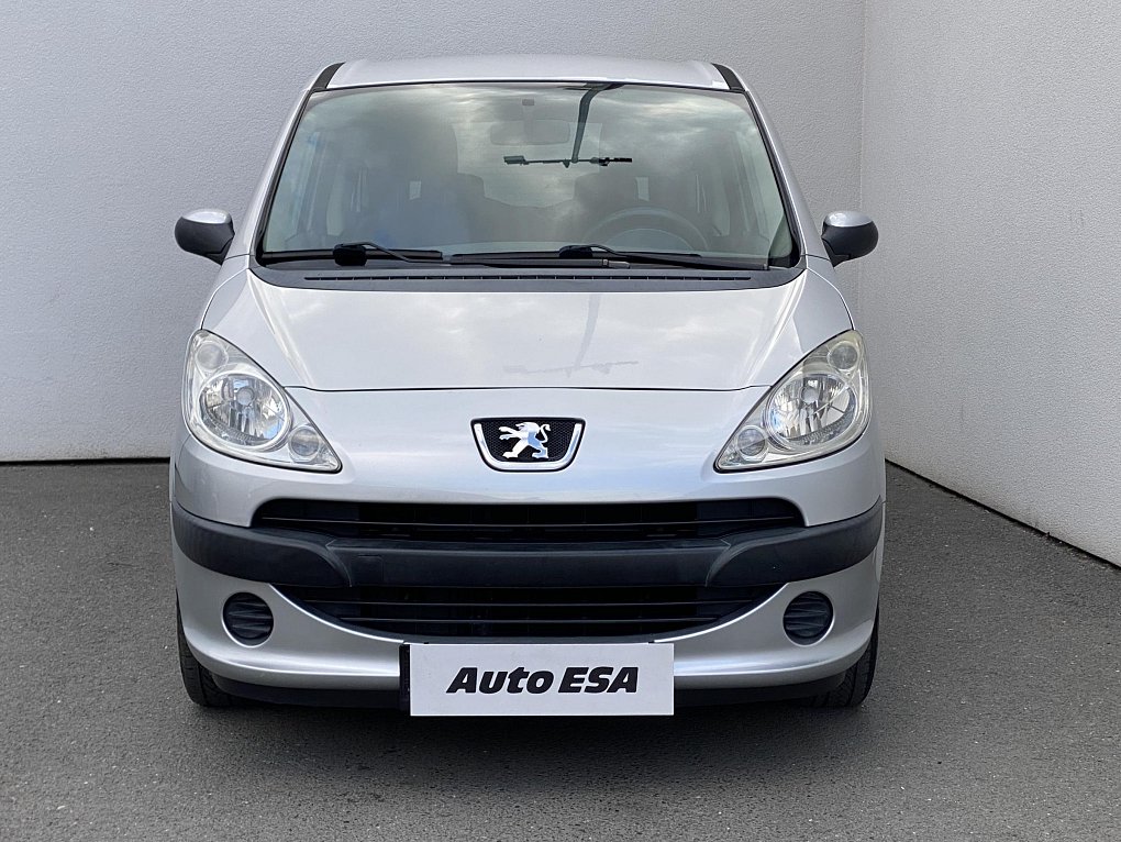 Peugeot 1007 1.4i 