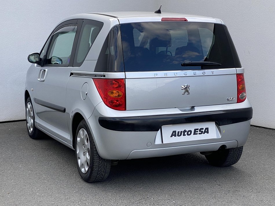 Peugeot 1007 1.4i 